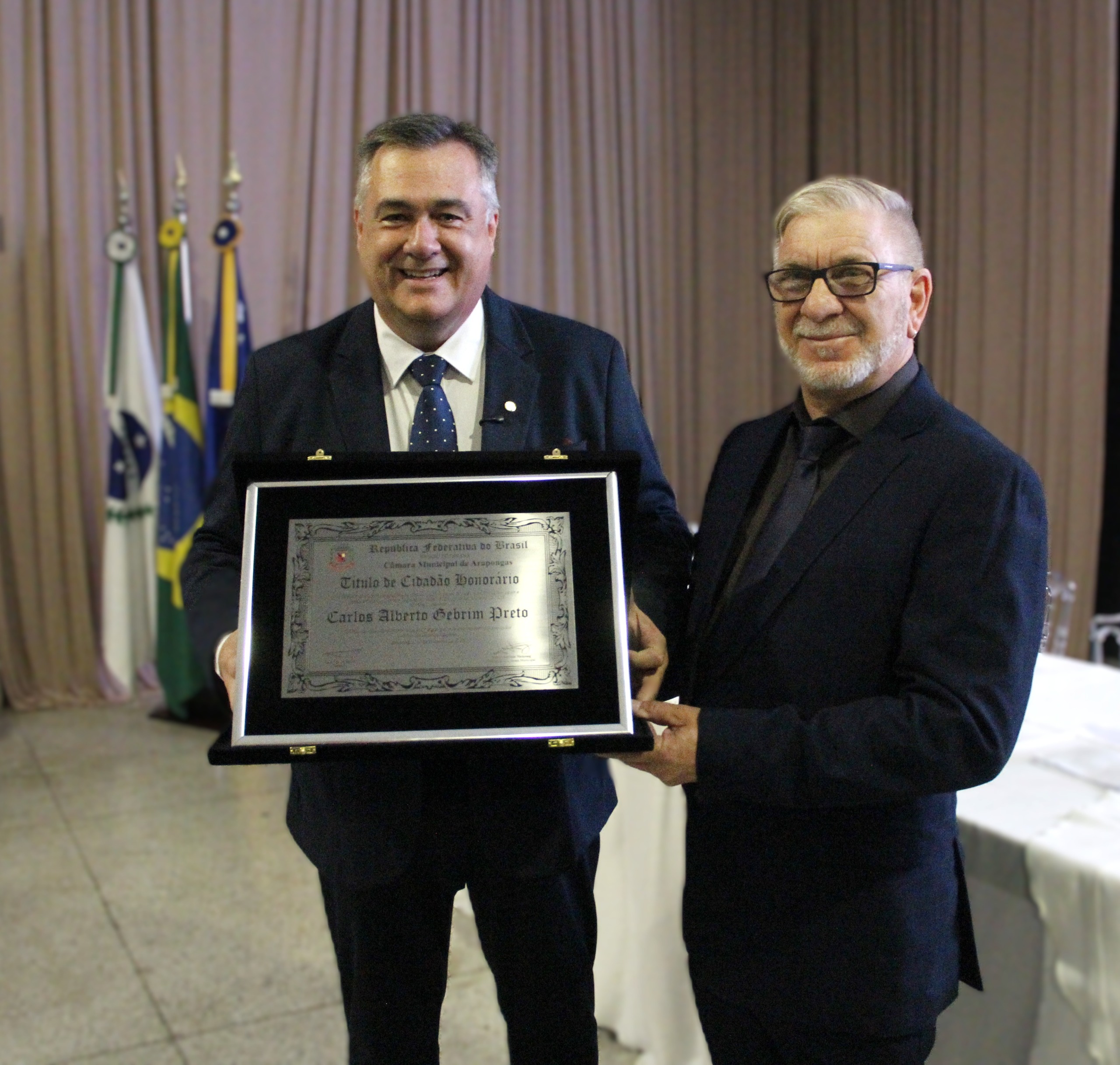 CÂMARA ENTREGA DE TÍTULO DE CIDADÃO HONORÁRIO A BETO PRETO