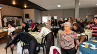 CHÁ DAS MÃES ATÍPICAS PROMOVE ACOLHIMENTO, INCLUSÃO E VALORIZAÇÃO DAS FAMÍLIAS