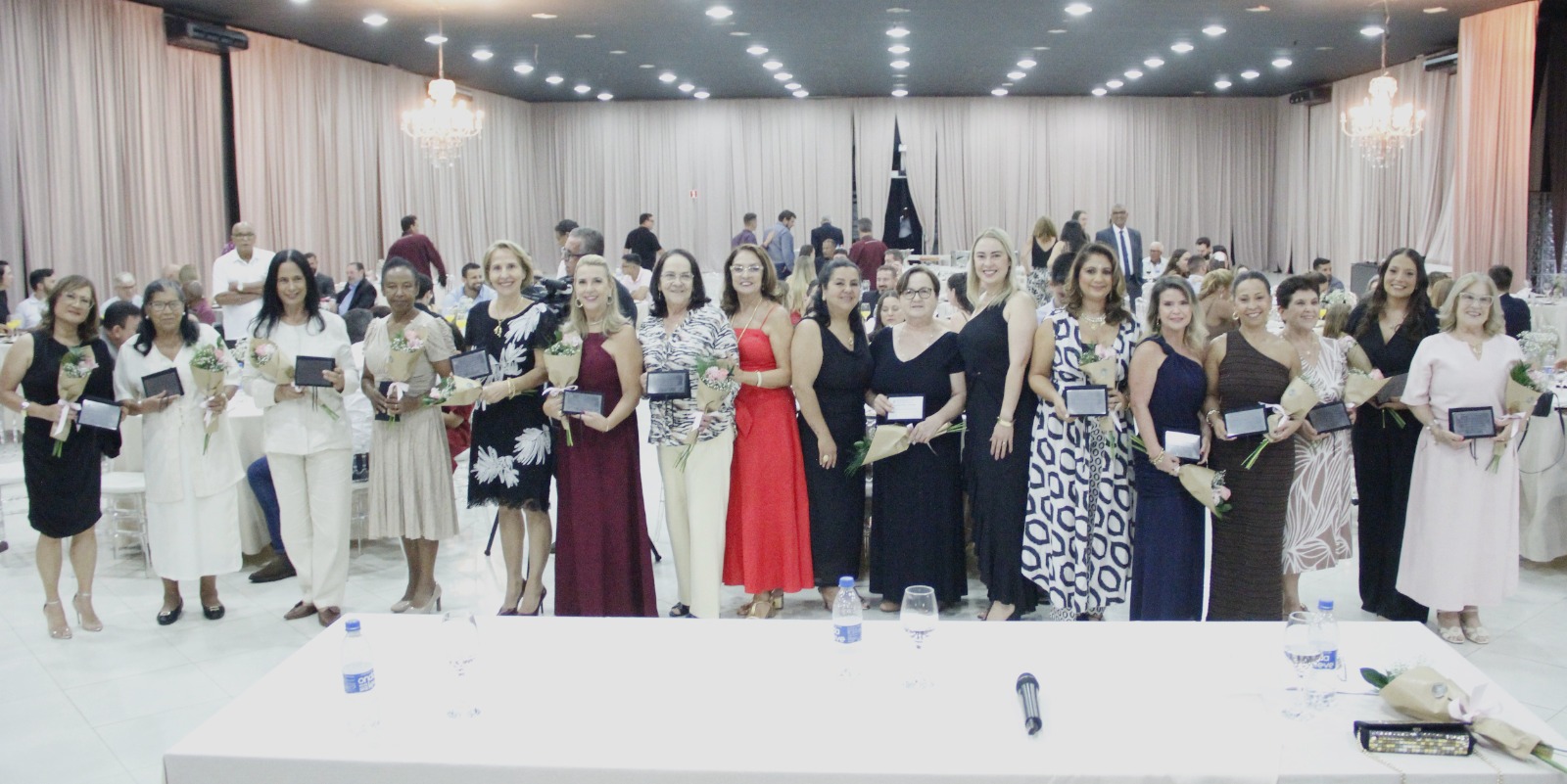 MULHER DESTAQUE 2026 – CÂMARA HOMENAGEIA MULHERES QUE FAZEM A DIFERENÇA