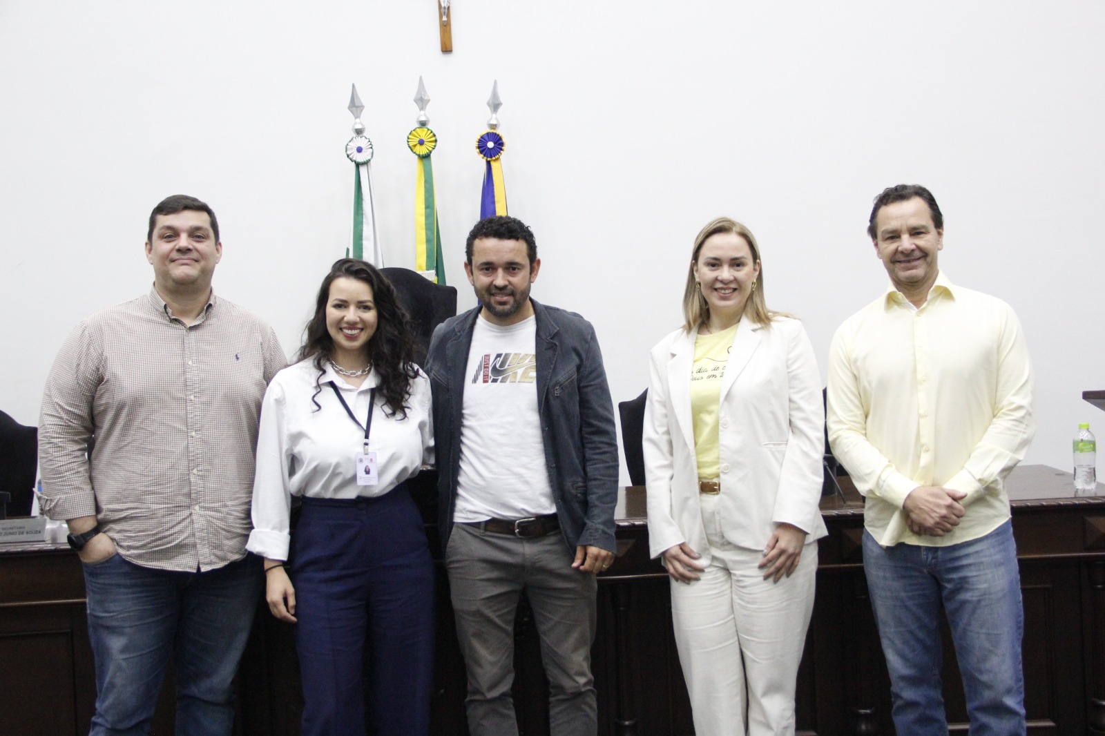 SETEMBRO AMARELO: SERVIDORES DA CÂMARA ASSISTEM PALESTRAS SOBRE PREVENÇÃO AO SUICÍDIO E VALORIZAÇÃO DA VIDA